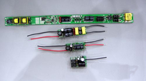 無(wú)需電解電容的LED照明驅(qū)動(dòng)電源解決方案