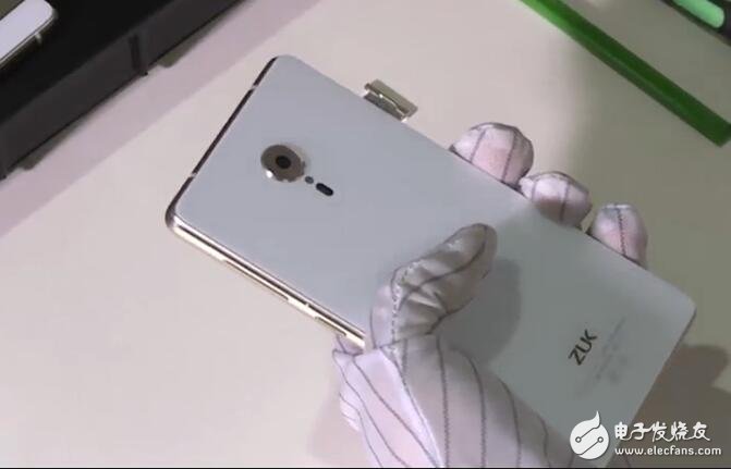 聯(lián)想ZUK Edge首發(fā)拆解：玻璃一體化隱形U Touch，良心之作！