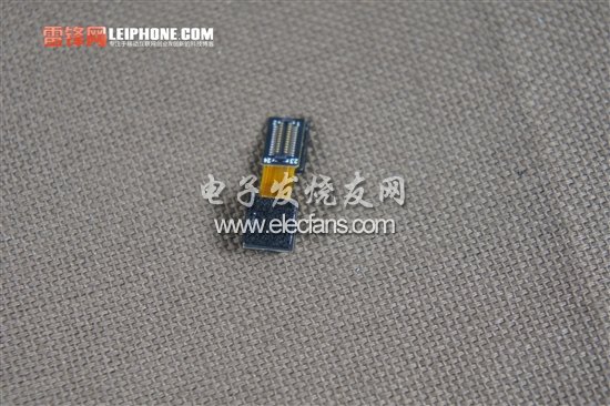 第一步當(dāng)然是要先瞟一眼了，因?yàn)榻酉聛?lái)拆成啥樣，還不知道呢。