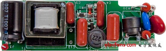 使用LinkSwitch-PL設計的5 W A19驅動電路方案（RDK-251）