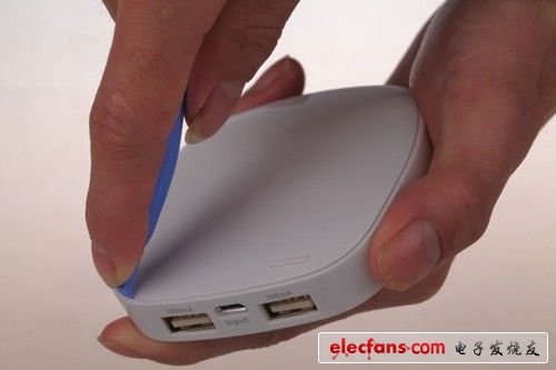 移動(dòng)電源不那么簡單 移動(dòng)電源拆解 