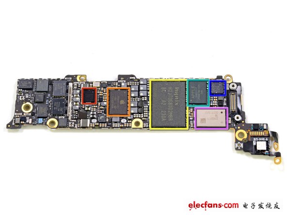 邏輯板的其他一些芯片：PMC PM8018；Hynix H2JTDG2MBR；Apple 338S1117；意法半導(dǎo)體L3G4200D
