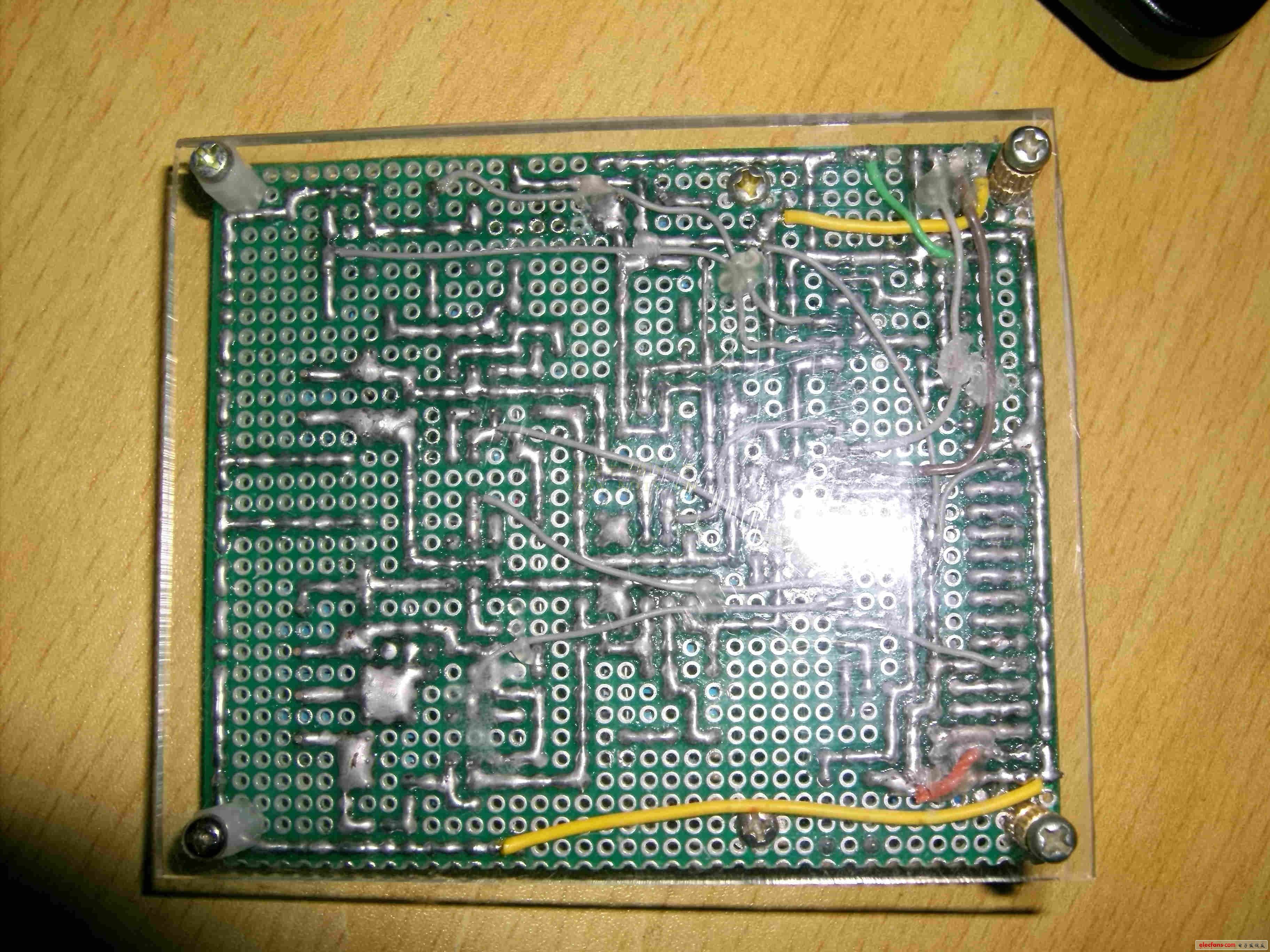 電子制作論壇-電子制作網(wǎng)-裝有機(jī)玻璃板.JPG