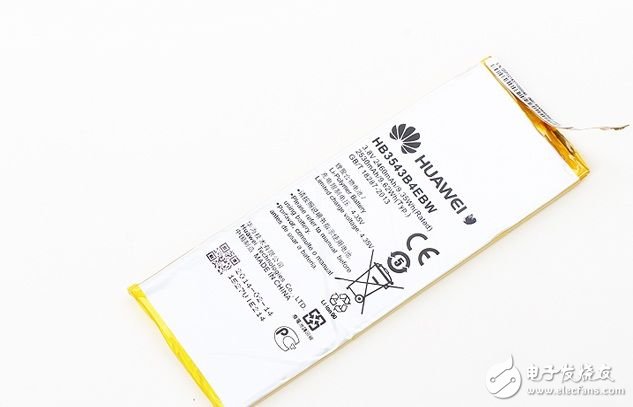 華為P7拆解：超薄機(jī)身，4G之下續(xù)航略顯不足