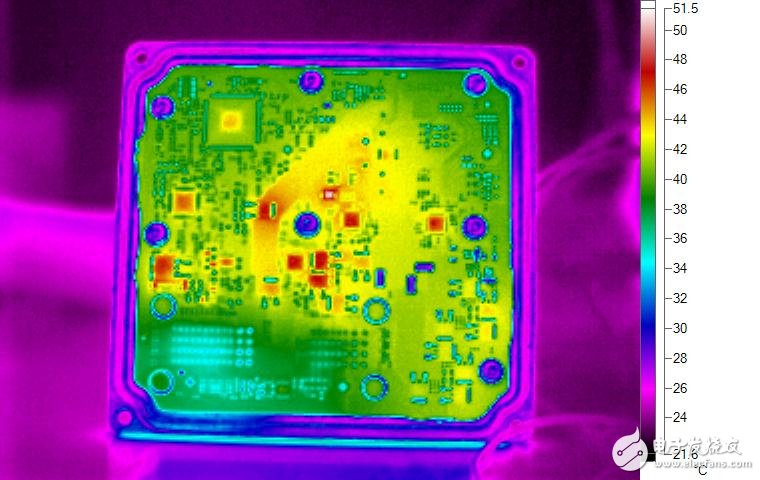 PCB板因功率器件發(fā)熱傳遞至背面，局部溫度偏高