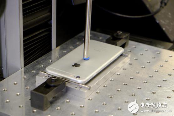 蘋果對外展示iPhone6測試工廠，測試過程堪稱嚴(yán)苛