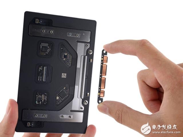 蘋果新Macbook Pro13寸拆解：集成度創(chuàng)新高度 搭配史上最好音質