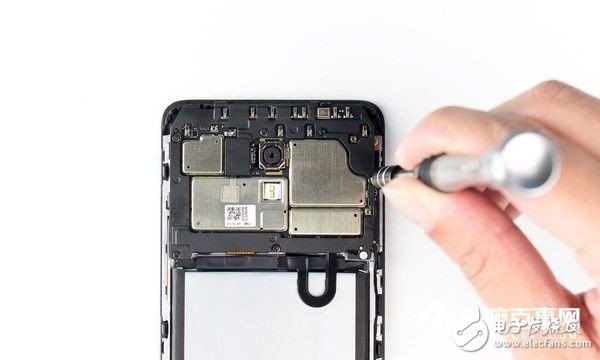 魅藍(lán)Note5拆解：深入分析魅族如何兼顧外觀與做工？ 
