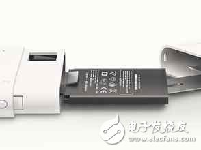 新科技！用舊手機(jī)電池給新手機(jī)充電