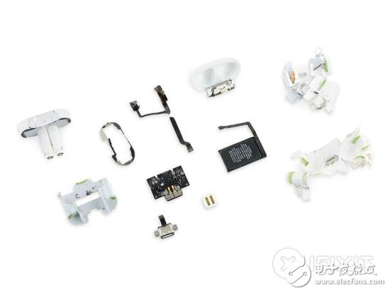 蘋果Airpods超詳細(xì)拆解 拆一次就報(bào)廢的無線耳機(jī)