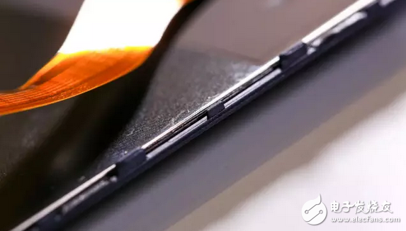 華為榮耀v9真機(jī)拆卸實(shí)拍？如此速度拆解能看得出端倪嗎？