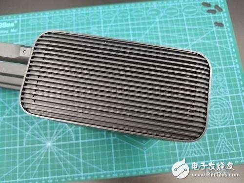小米路由器HD怎么樣？小米路由器HD拆解圖