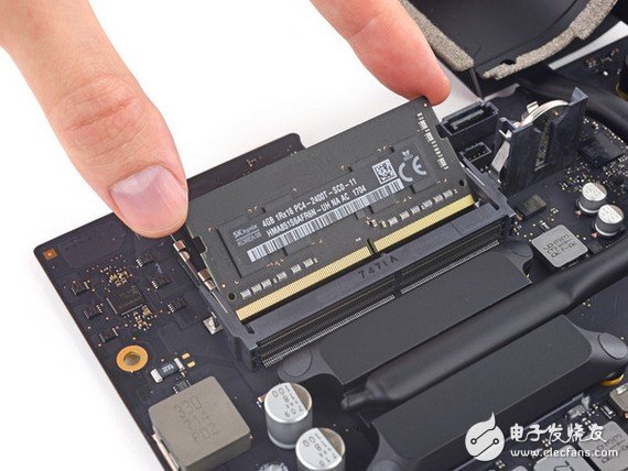 21.5寸4K iMac拆解大曝光，內(nèi)部芯片一覽！