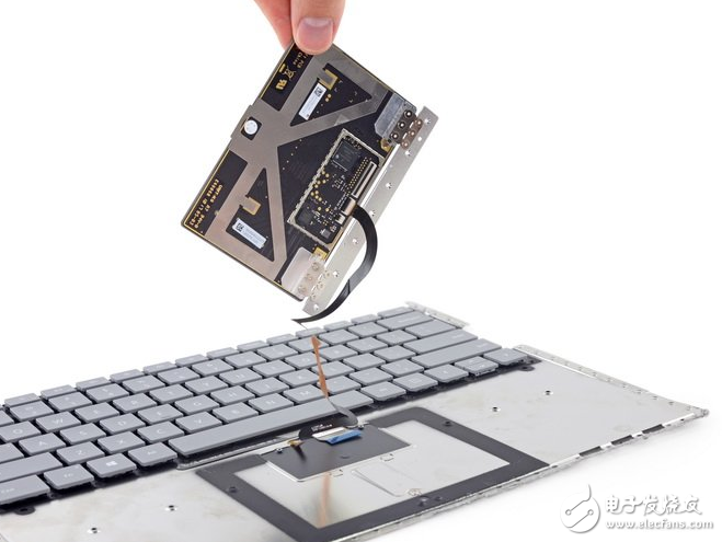 Surface Laptop拆解：修理Surface Laptop最好的方法就是換一臺(tái)