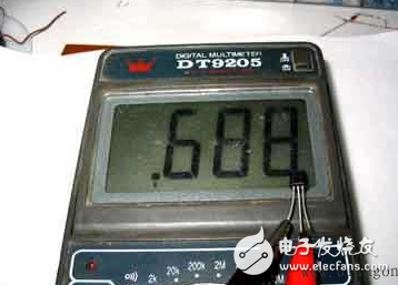用數(shù)字萬用表測(cè)三極管及檢測(cè)三極管好壞
