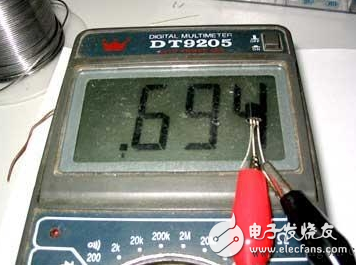 用數(shù)字萬用表測(cè)三極管及檢測(cè)三極管好壞