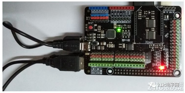 基于具有Arduino Leonardo的樹莓派擴(kuò)展板的介紹