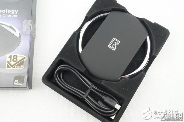 ROFI諾菲10W無(wú)線充電器拆解