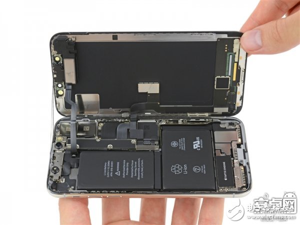 iPhone X最專業(yè)深度拆解！驚現(xiàn)神秘芯片