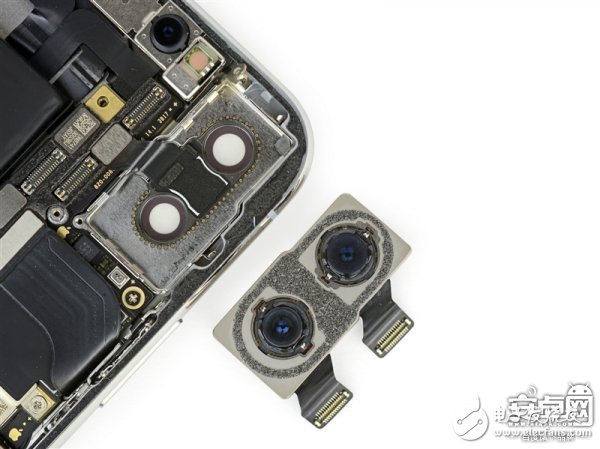 iPhone X最專業(yè)深度拆解！驚現(xiàn)神秘芯片