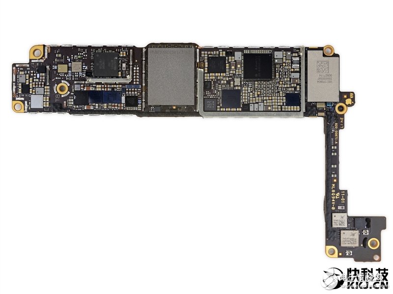 iPhone 8完全拆解：罕見2GB內(nèi)存造就奇跡！