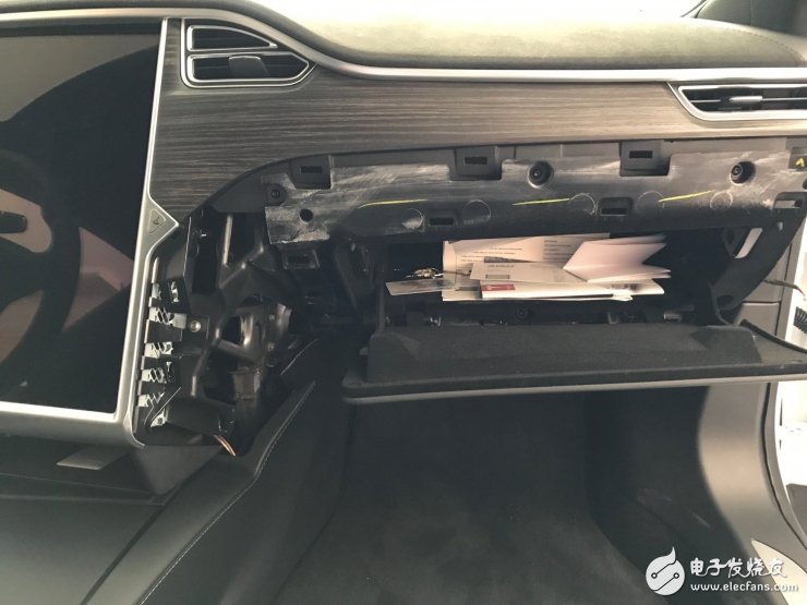 特斯拉Autopilot2.0計算單元全拆解，英偉達PX 2到底長什么樣？